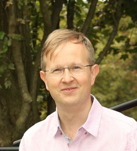 Luke Arnason, Visiteur Luke Arnason, Visiteur